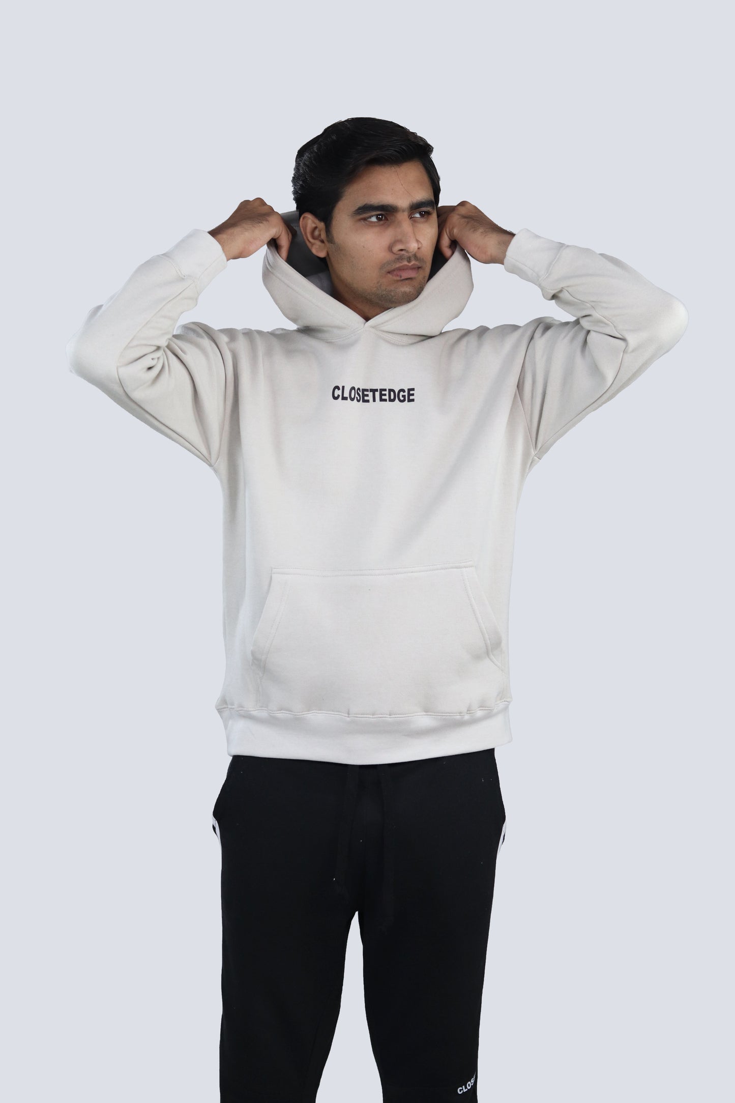 CREAM OVERSIZED HOODIE