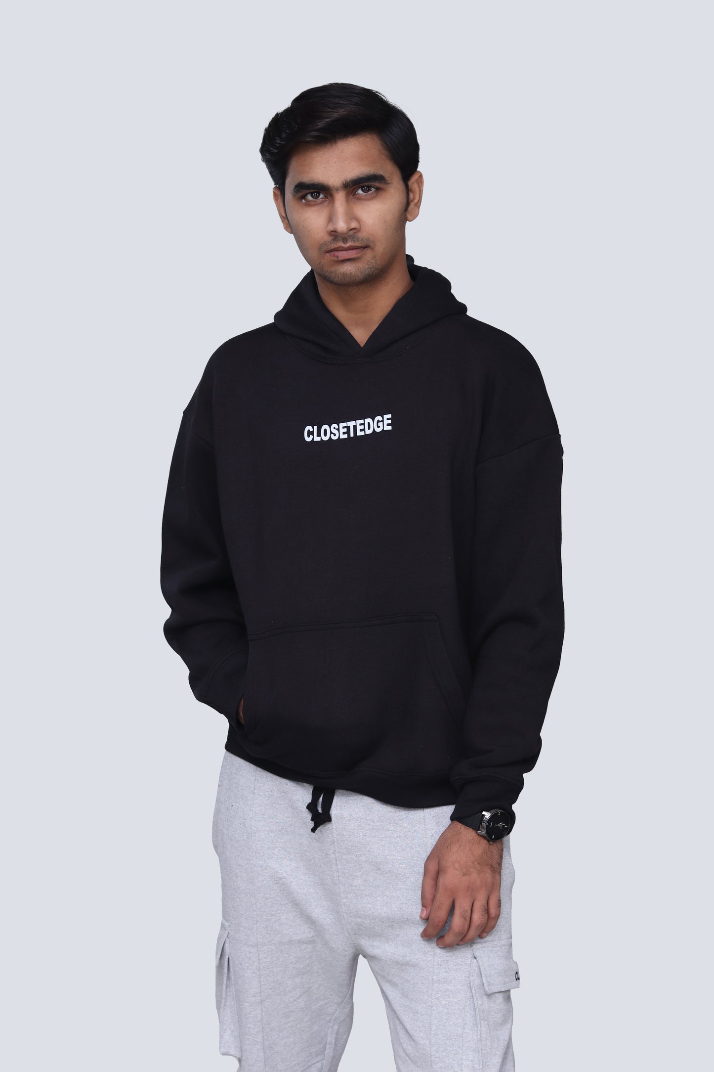 BLACK OVERSIZED HOODIE